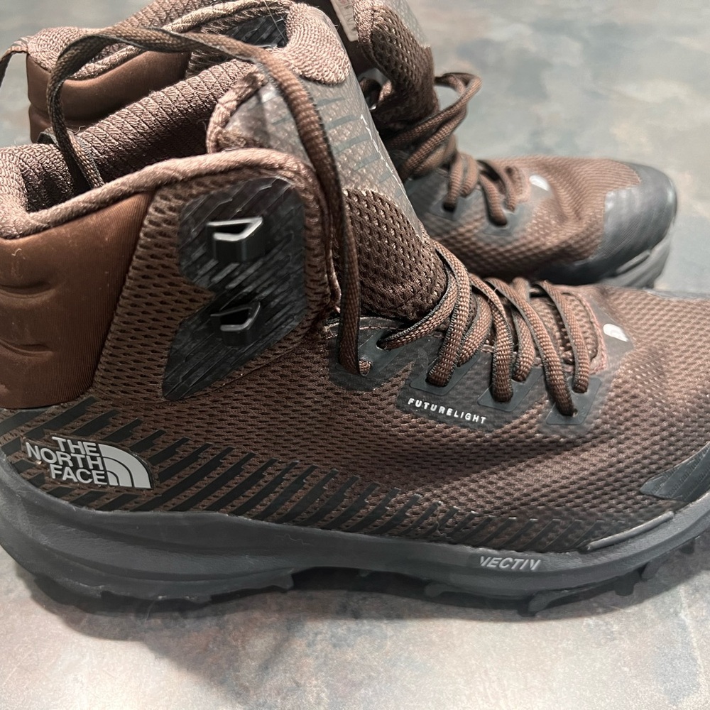 The North Face Men's Dark Brown VECTIV Boots